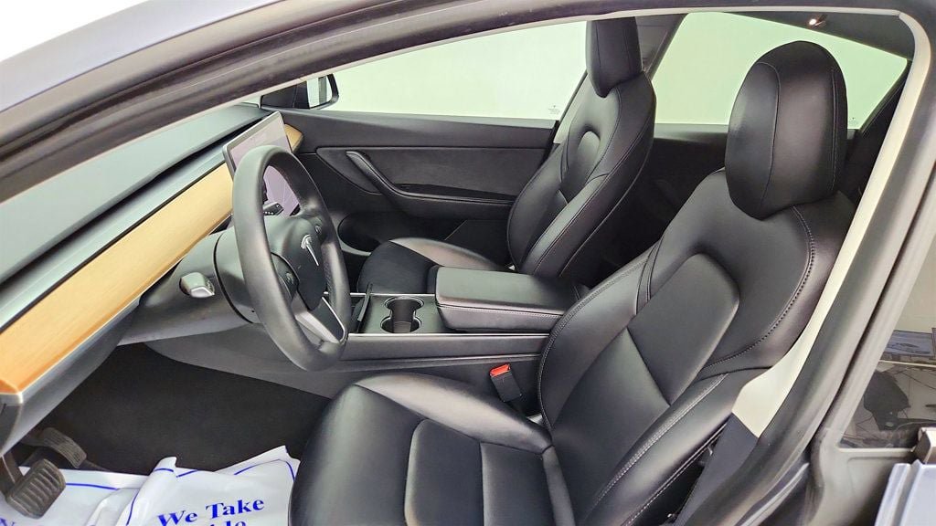 Used 2020 Tesla Model Y Long Range AWD/4WD image 23