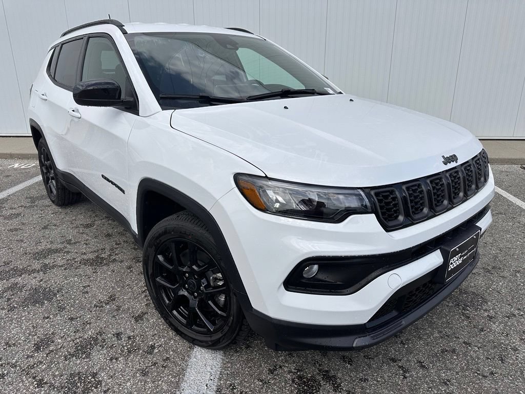 New 2026 Jeep Compass Latitude AWD/4WD image 10