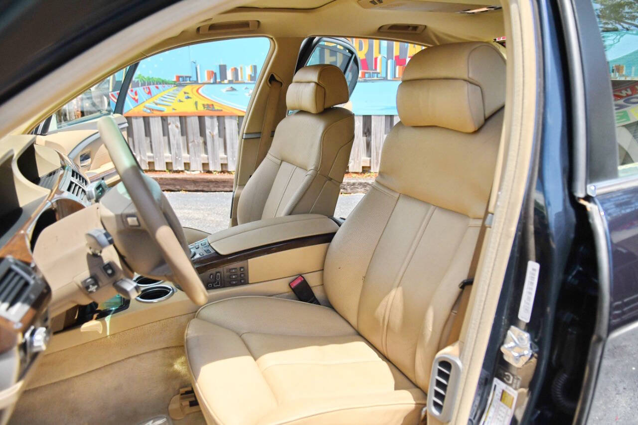 Used 2006 BMW 750Li RWD image 20