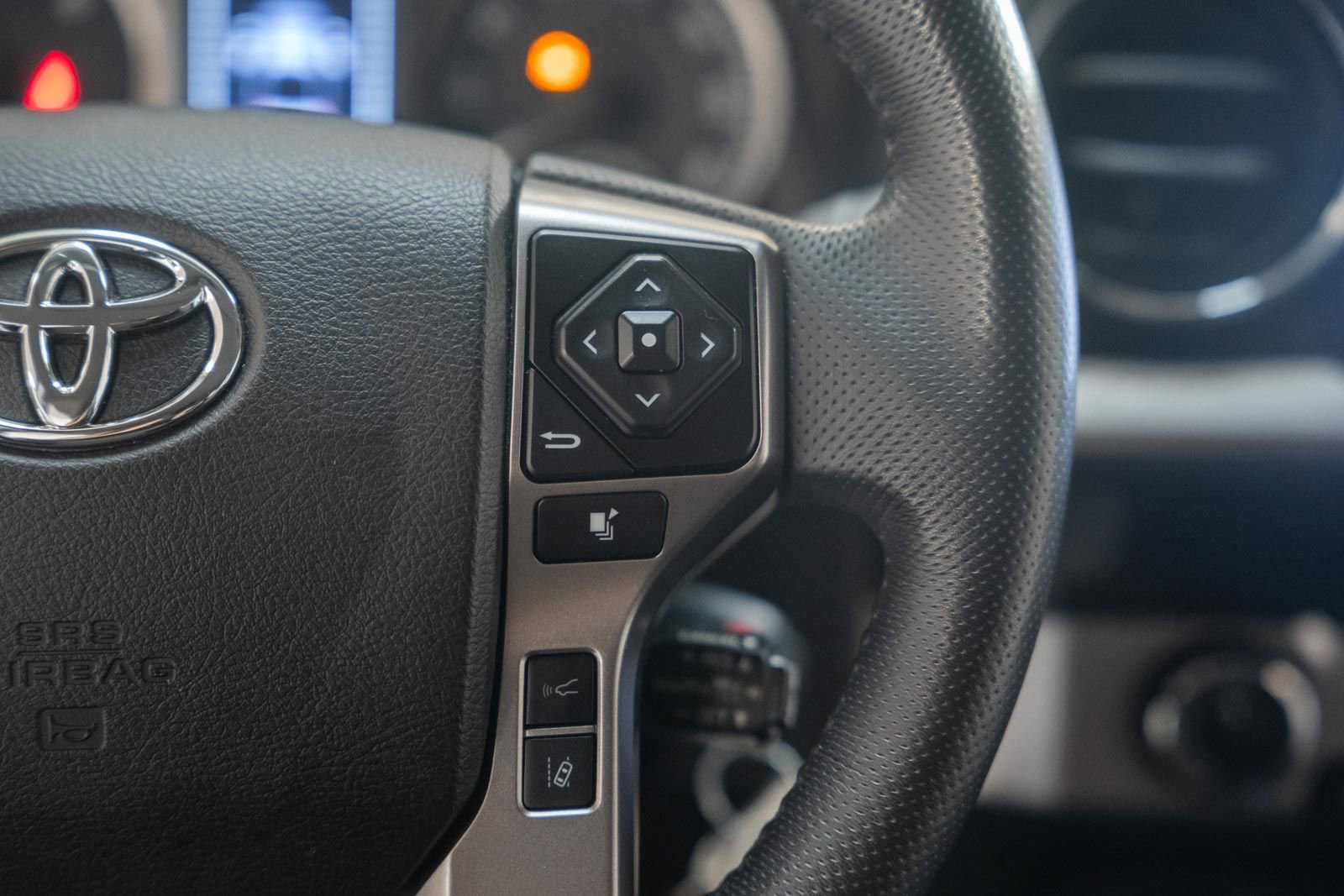 Used 2022 Toyota Tacoma SR5 w/ Trail Edition AWD/4WD image 35