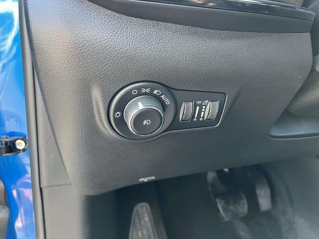 New 2026 Jeep Compass Latitude AWD/4WD image 14