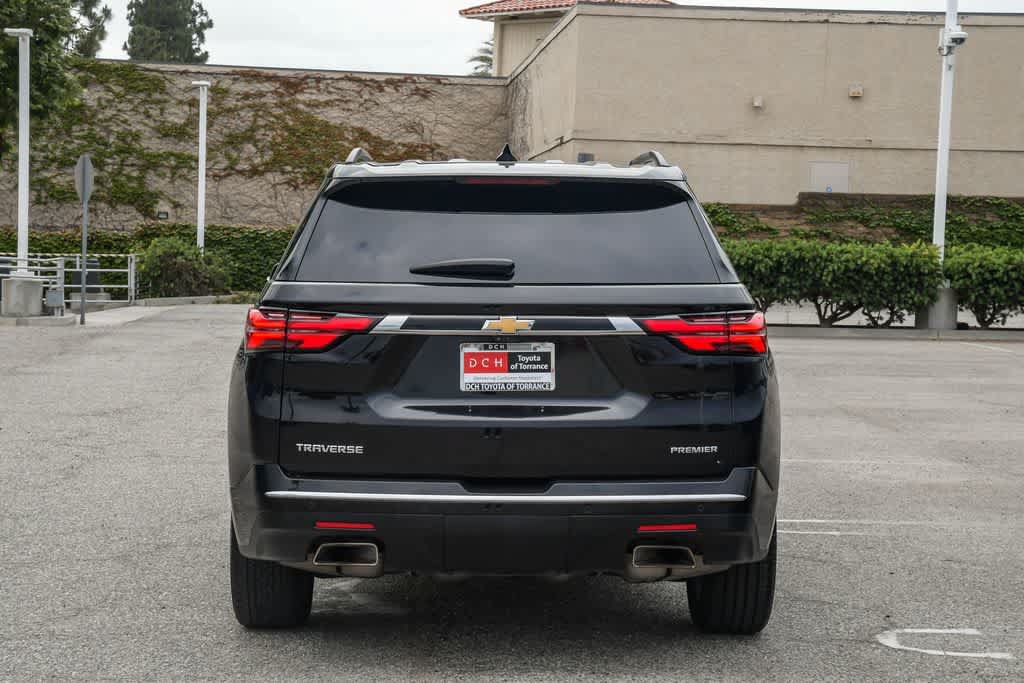 Used 2022 Chevrolet Traverse Premier FWD image 8