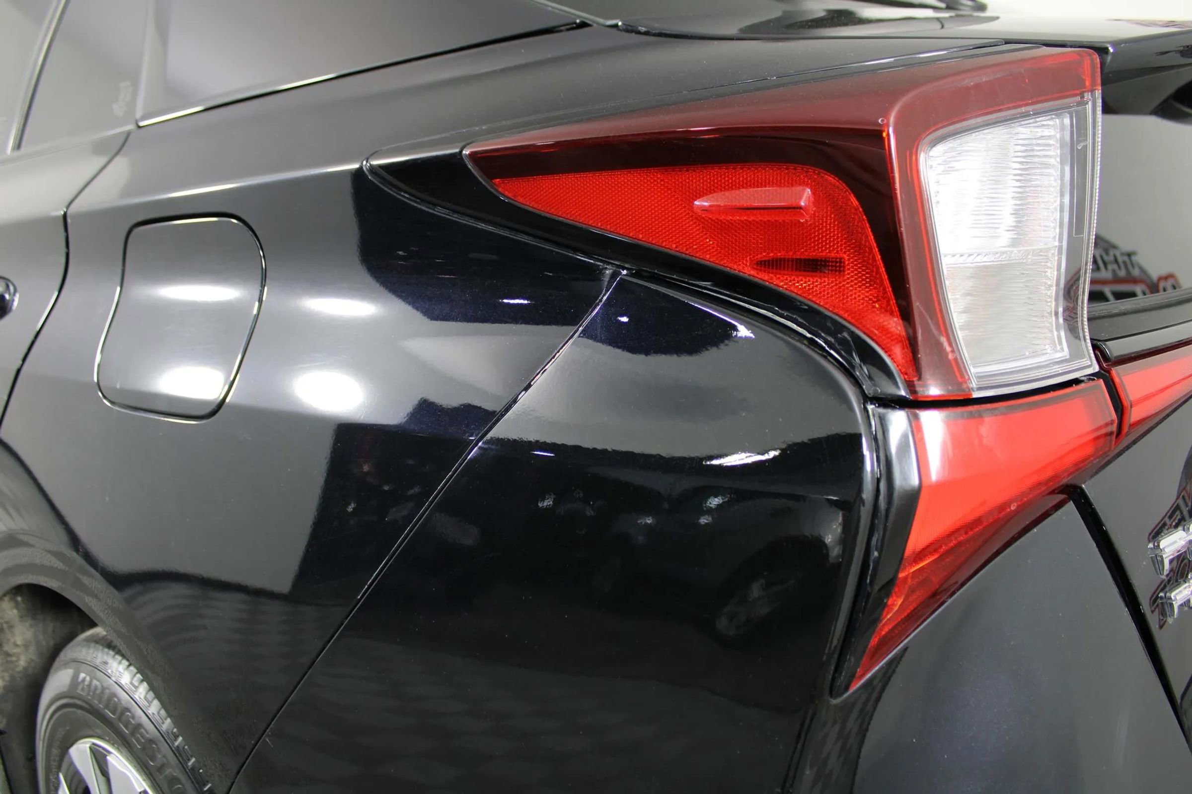 Used 2022 Toyota Prius XLE w/ Advanced Technology Package AWD/4WD image 26