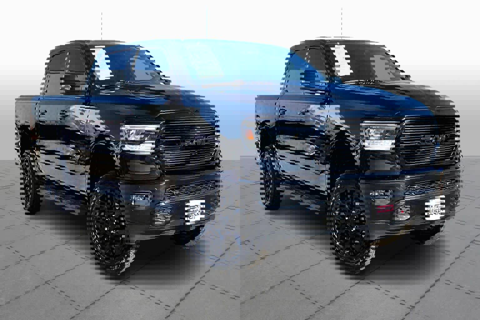 Used 2023 RAM 1500 Laramie image 3