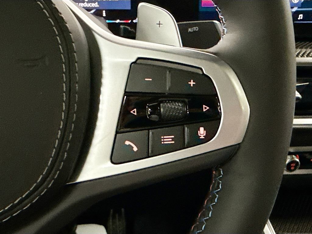 New 2026 BMW X6 M60i image 12