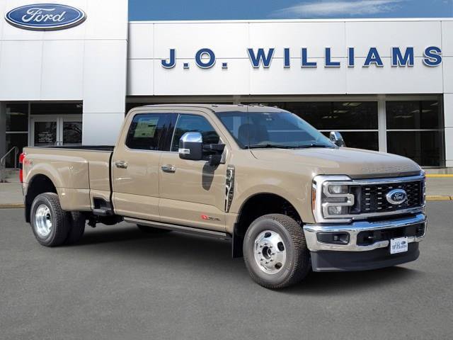 New 2026 Ford F350 King Ranch w/ Chrome Package AWD/4WD image 1