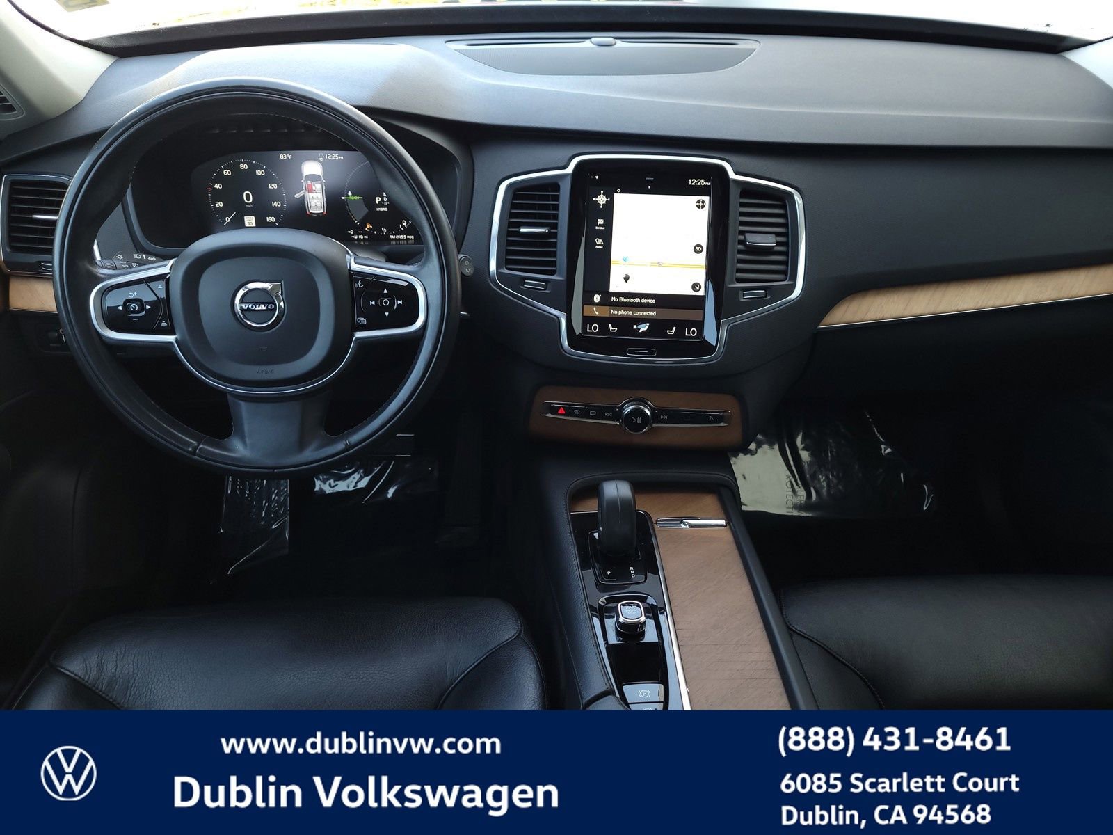 Used 2022 Volvo XC90 T8 Inscription Expression w/ Climate Package image 14