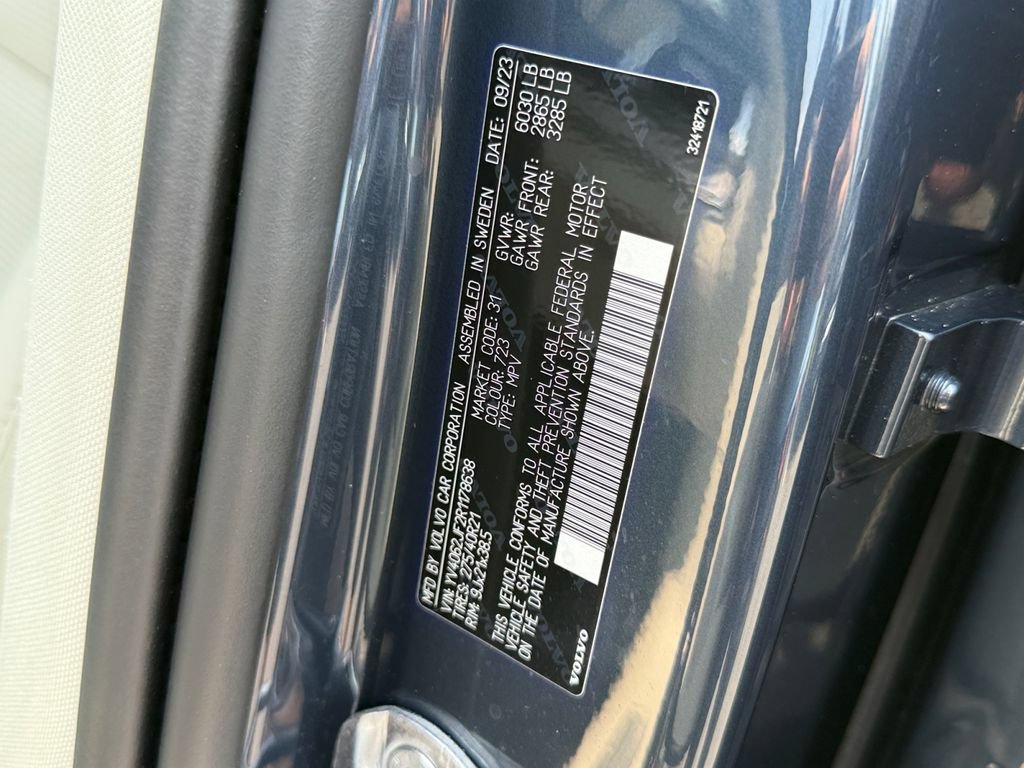 Certified 2024 Volvo XC90 B6 Ultimate AWD/4WD image 32