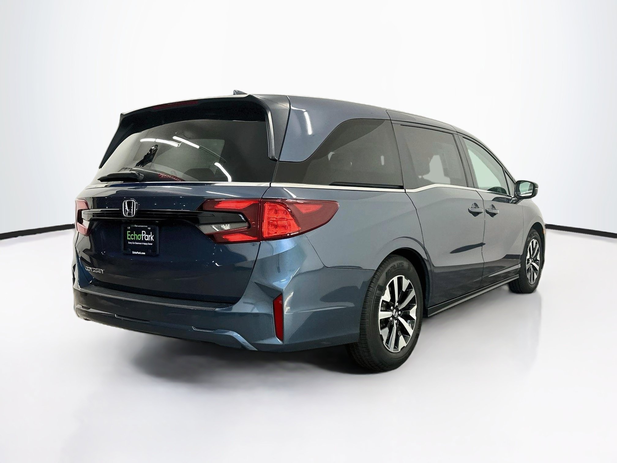 Used 2025 Honda Odyssey EX-L image 9