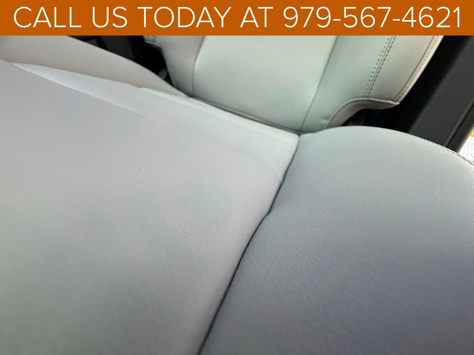 New 2026 Ford Explorer Active image 5