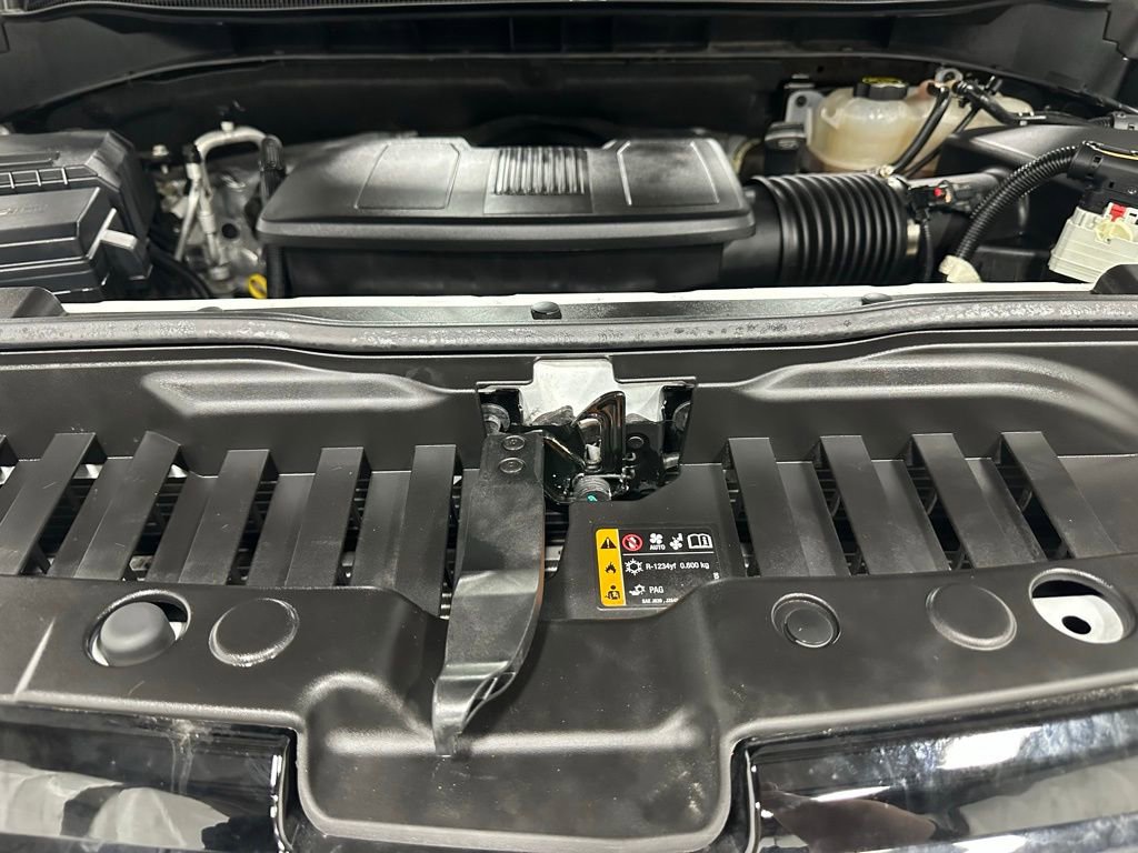 Used 2023 Chevrolet Silverado 1500 ZR2 w/ Technology Package AWD/4WD image 68