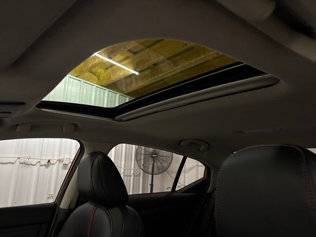 Used 2020 Nissan Sentra SR w/ Premium Package FWD image 30