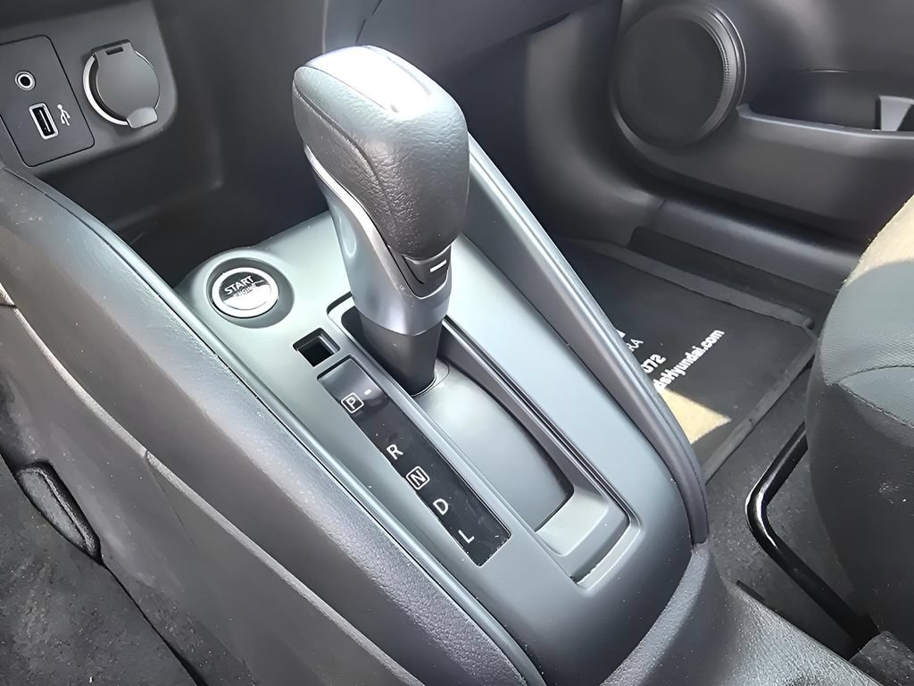 Used 2025 Nissan Kicks Play S w/ Interior Electronics Package FWD image 17