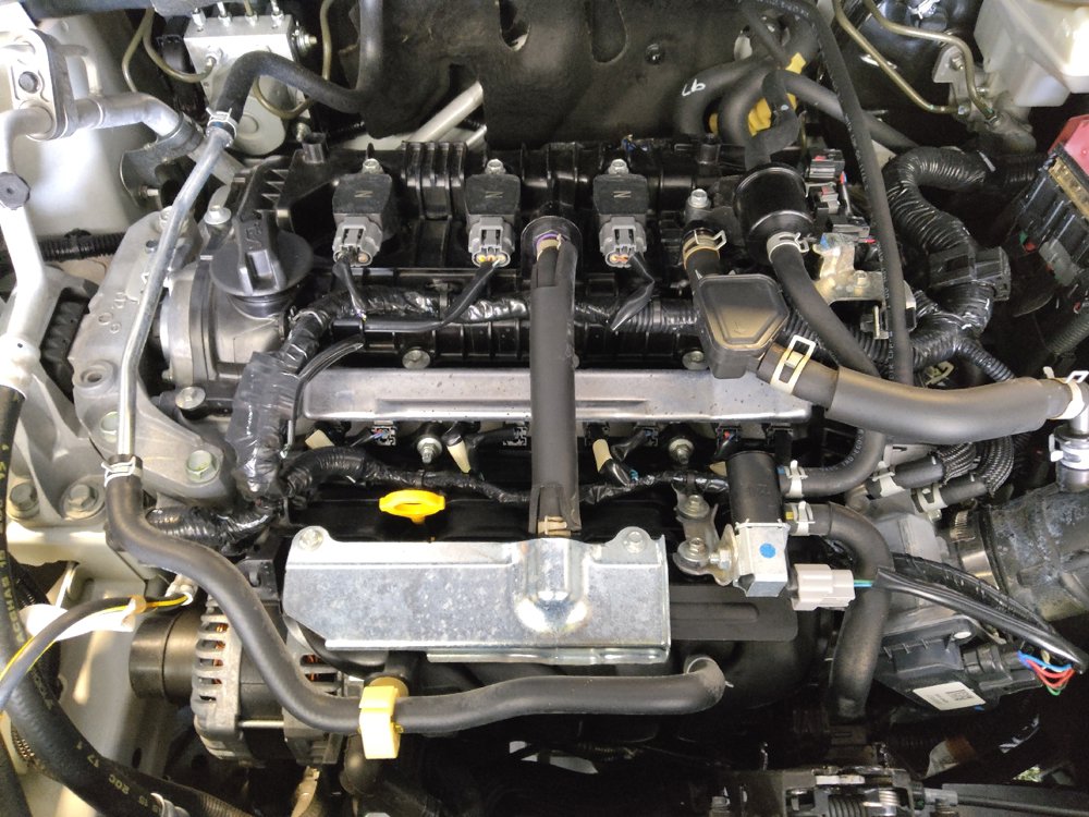 Used 2020 Nissan Versa S FWD image 30