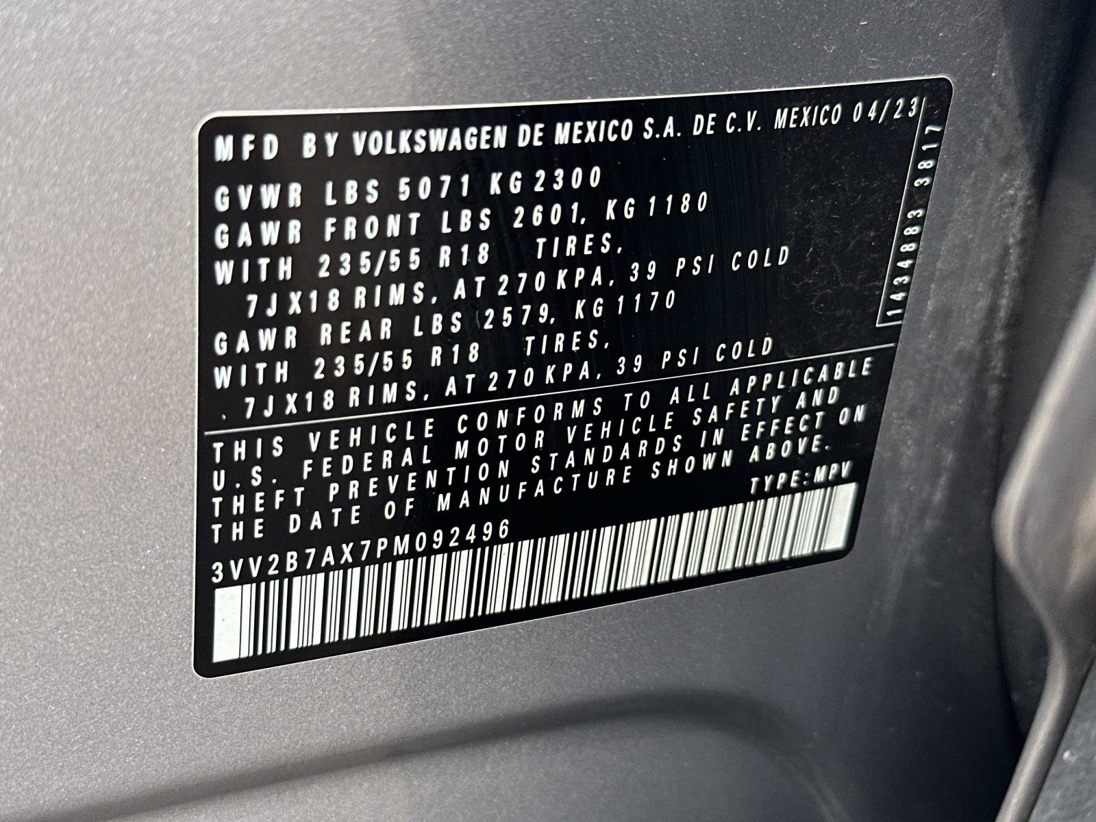 Used 2023 Volkswagen Tiguan SE AWD/4WD image 17