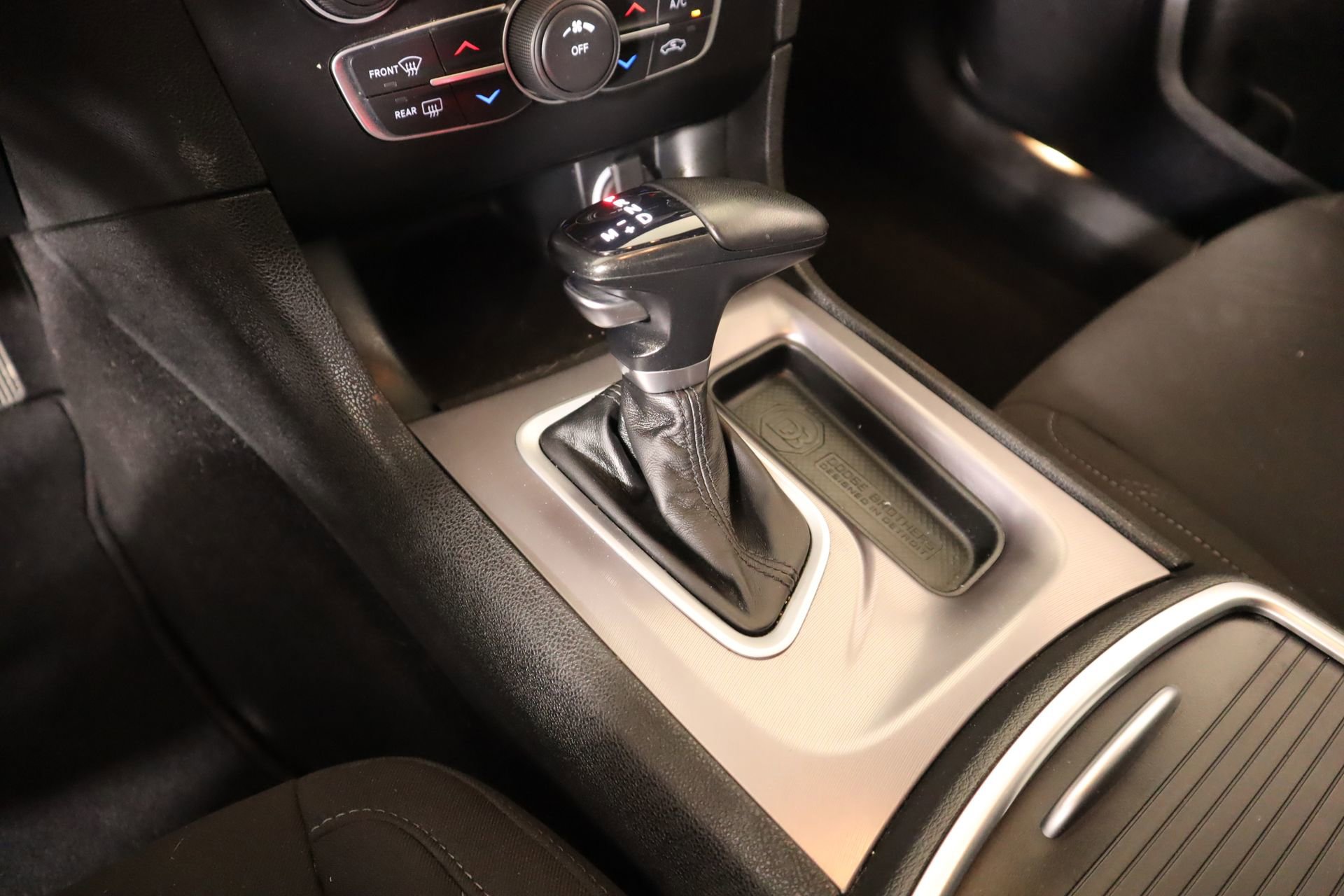 Used 2023 Dodge Charger SXT RWD image 7