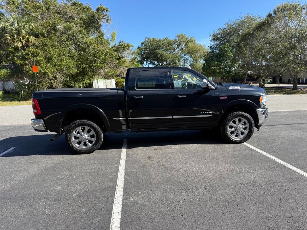 Used 2020 RAM 2500 Limited image 10