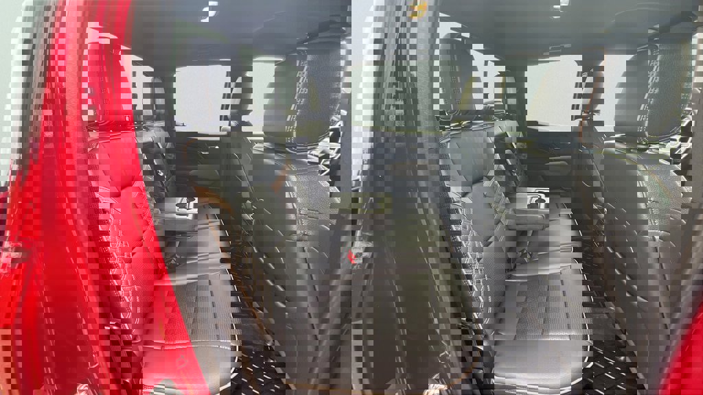 Used 2024 GMC Canyon Denali image 20