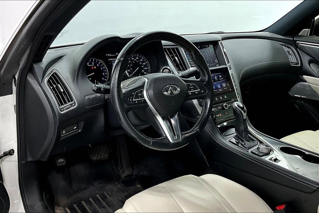 Used 2017 INFINITI Q60 w/ Premium Plus Package 3.0T image 16