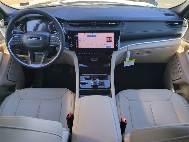 New 2026 Jeep Grand Cherokee Limited image 15