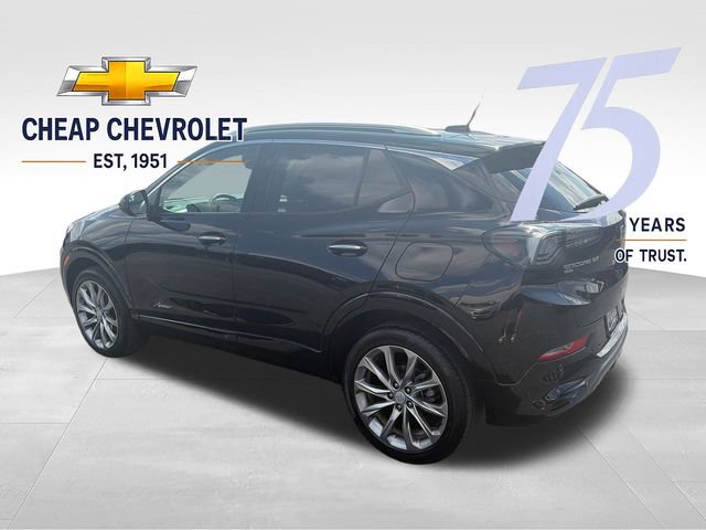 Used 2025 Buick Encore GX Avenir w/ Avenir Convenience Package AWD/4WD image 3