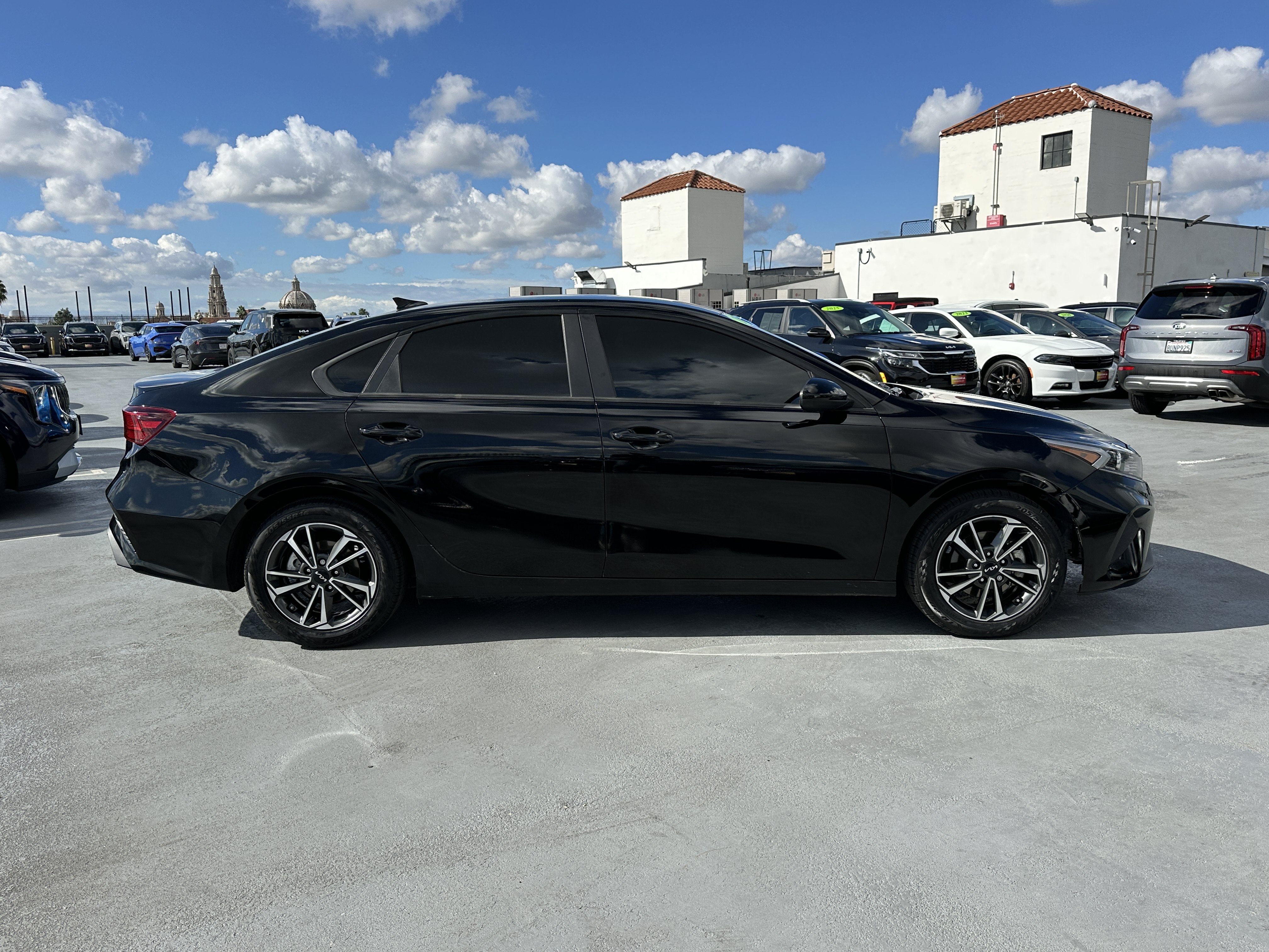 Certified 2023 Kia Forte LXS FWD image 9