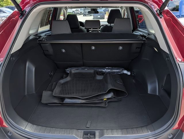 Used 2025 Toyota RAV4 XLE w/ Convenience Package FWD image 27