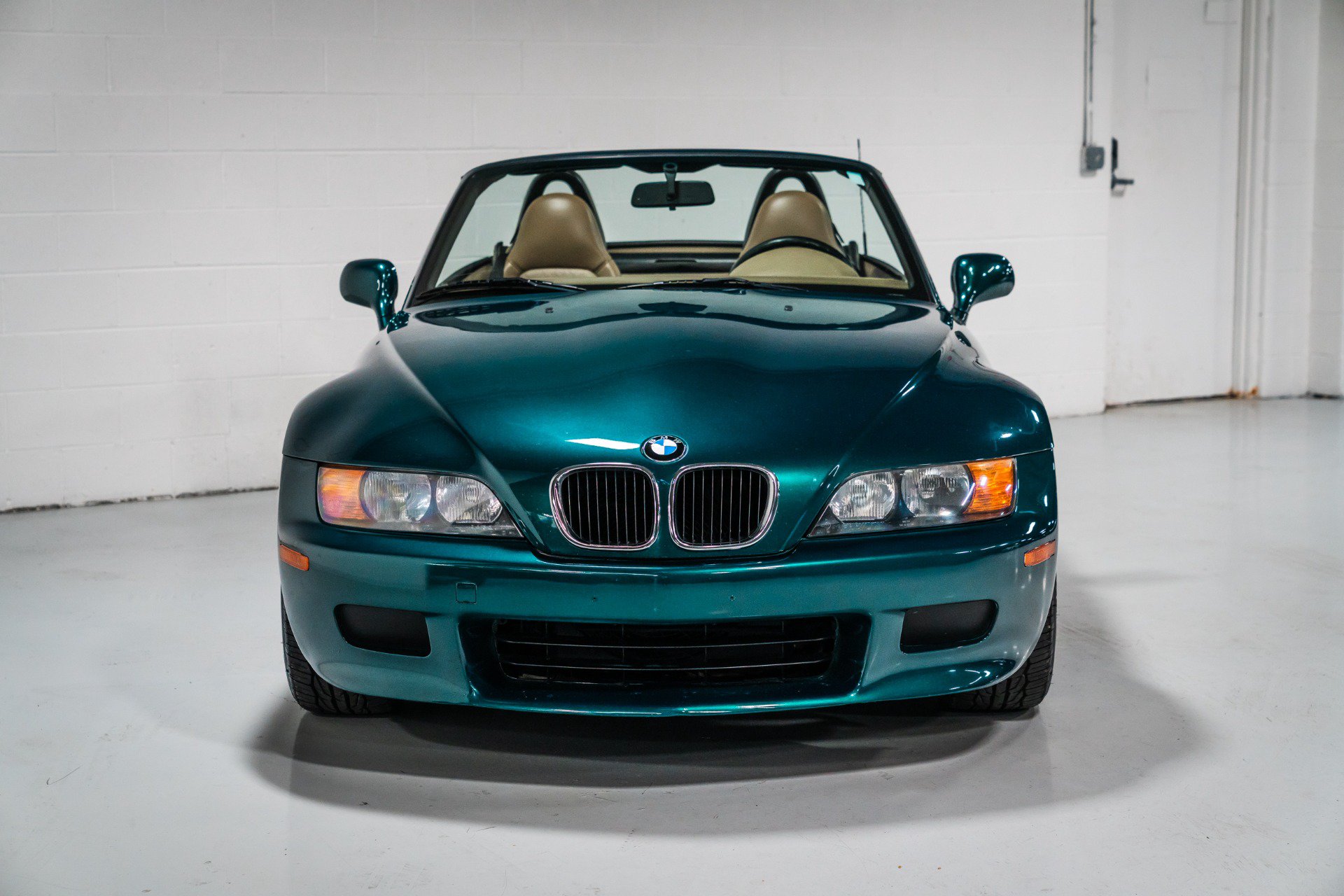 Used 1999 BMW Z3 2.5i RWD image 8