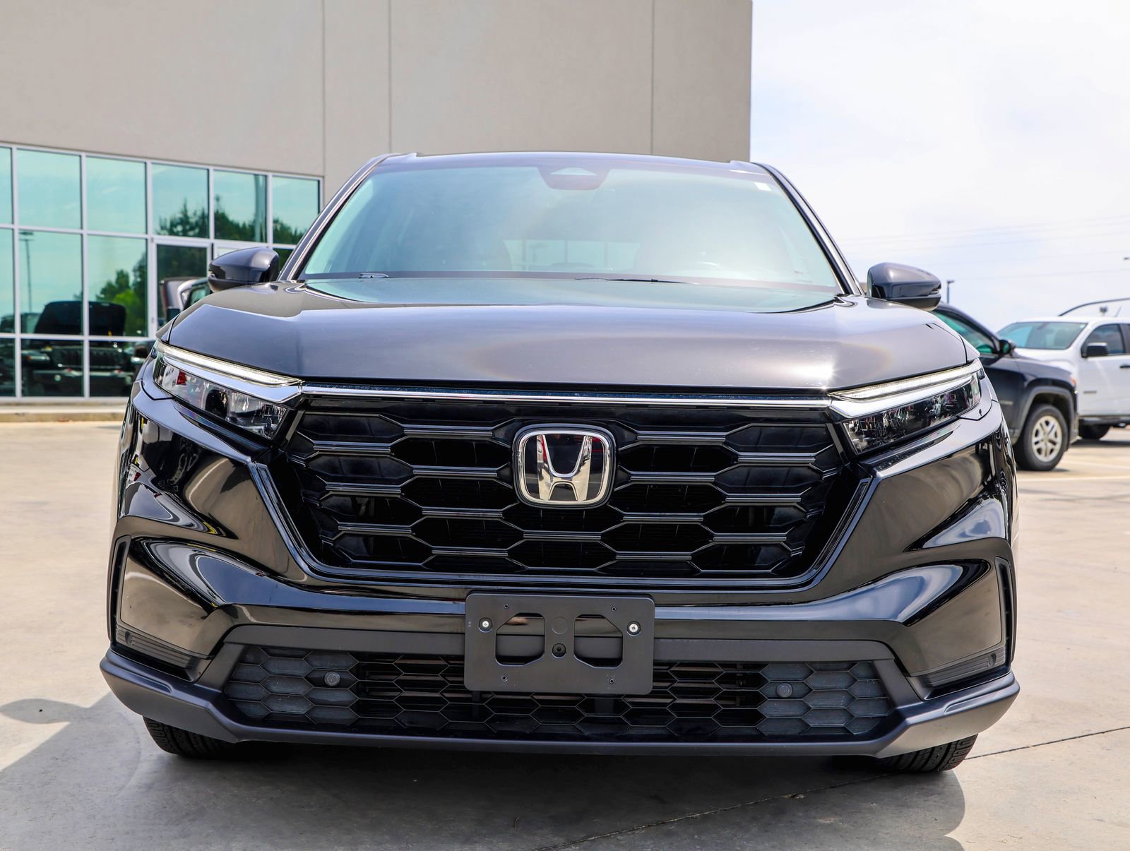 Used 2024 Honda CR-V EX-L image 3