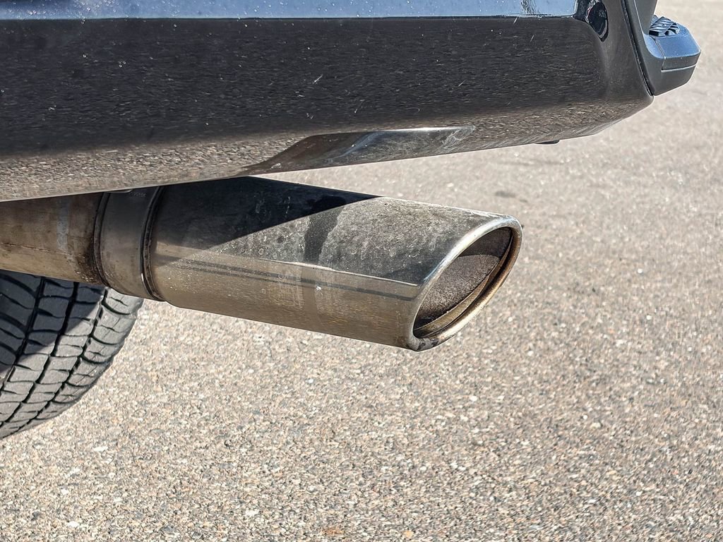 Used 2022 GMC Sierra 2500 Denali w/ Denali Ultimate Package image 12