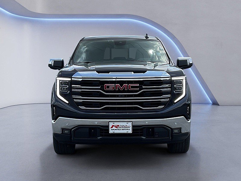 Used 2024 GMC Sierra 1500 SLT w/ SLT Premium Plus Package AWD/4WD image 5