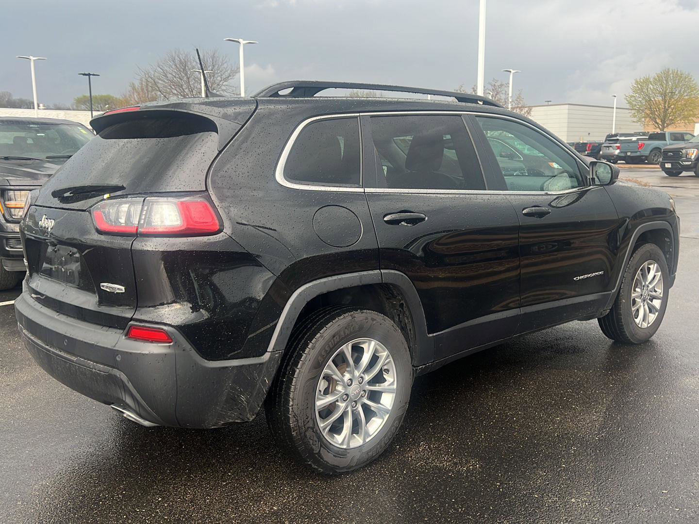 Used 2022 Jeep Cherokee Latitude Lux w/ Sun & Sound Group image 5