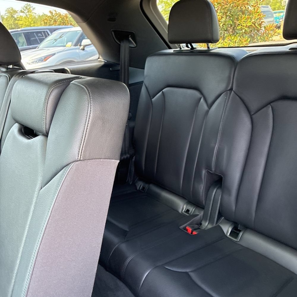 Used 2018 Audi Q7 3.0T Prestige AWD/4WD image 13