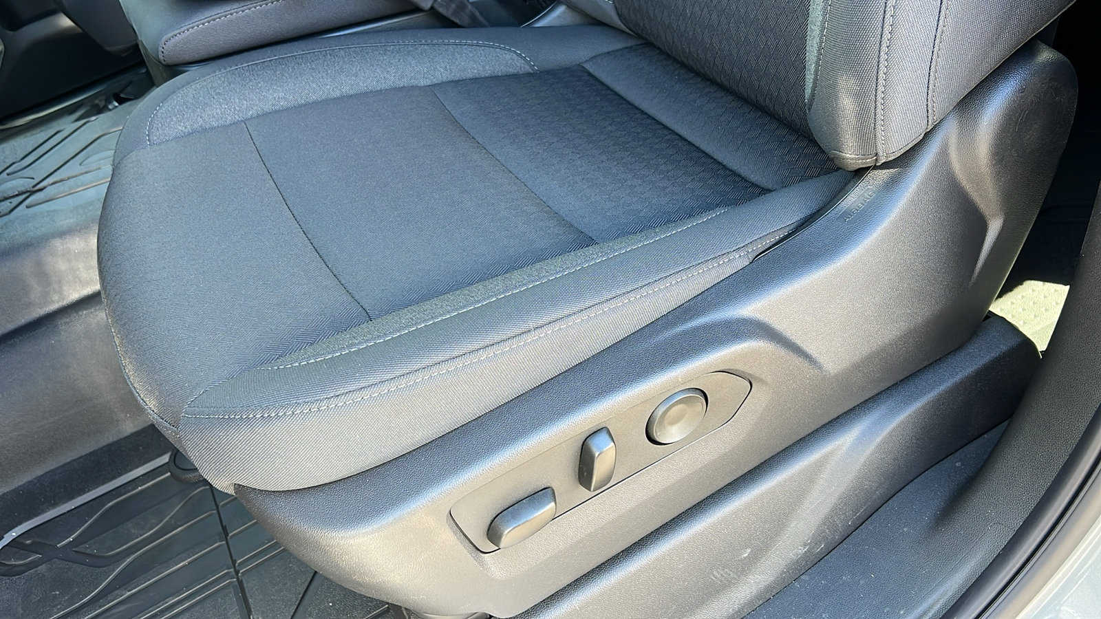 New 2025 Chevrolet Silverado 1500 LT w/ All Star Edition Plus image 17