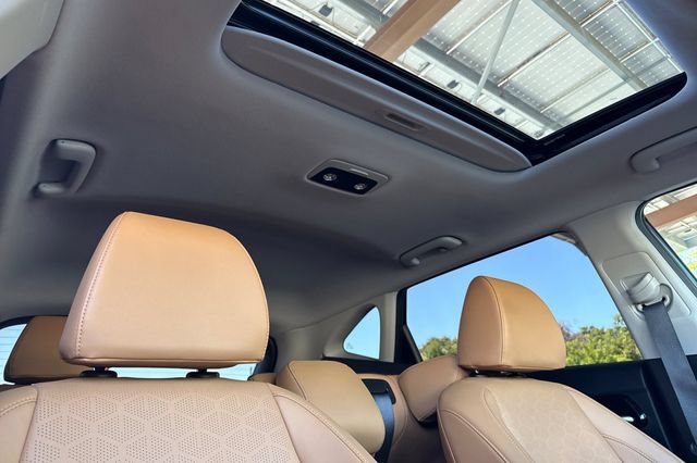 Certified 2025 Kia Seltos EX w/ EX Sunroof Package FWD image 22