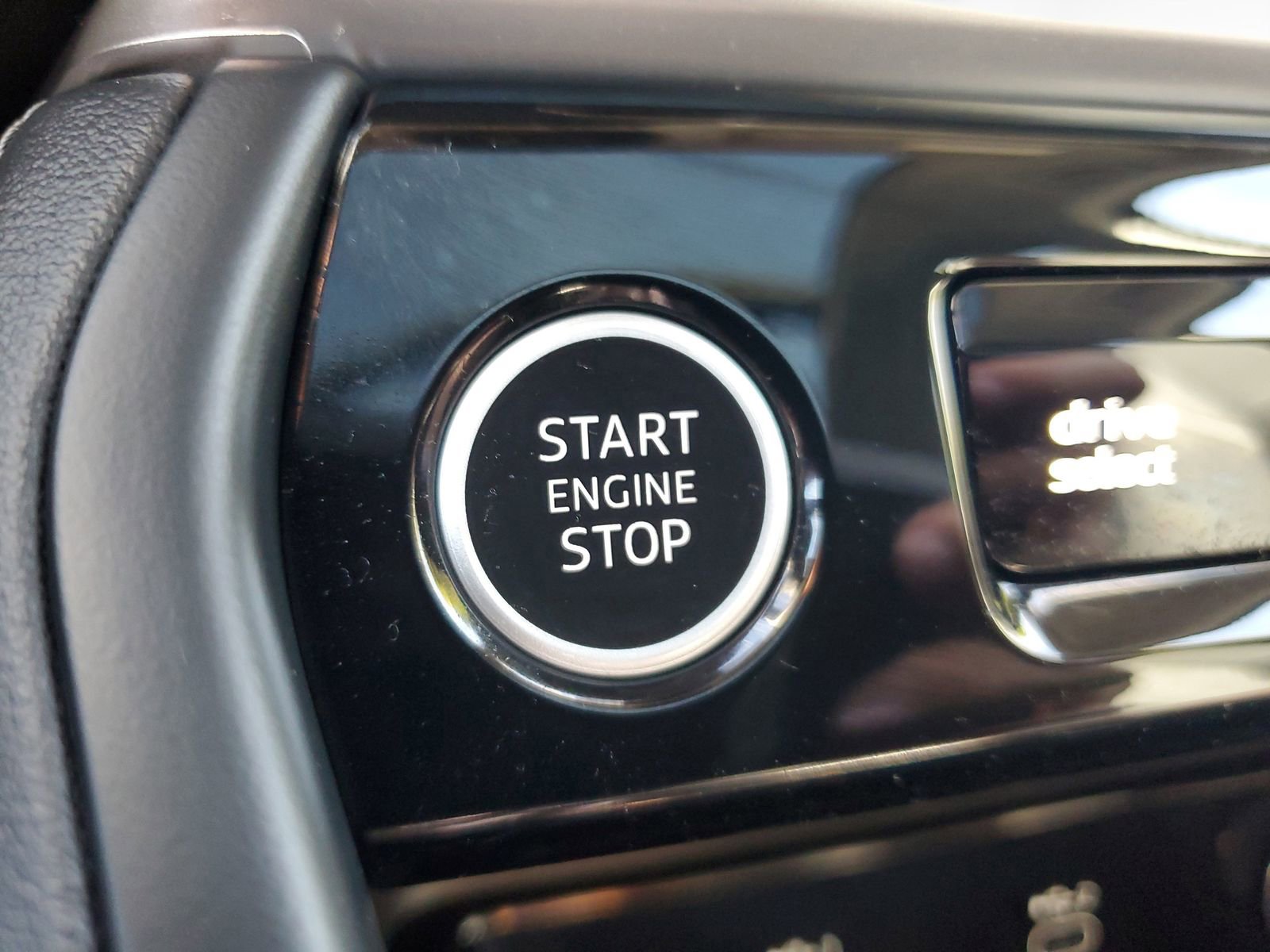 Used 2025 Audi Q5 Premium Plus w/ Premium Plus image 15