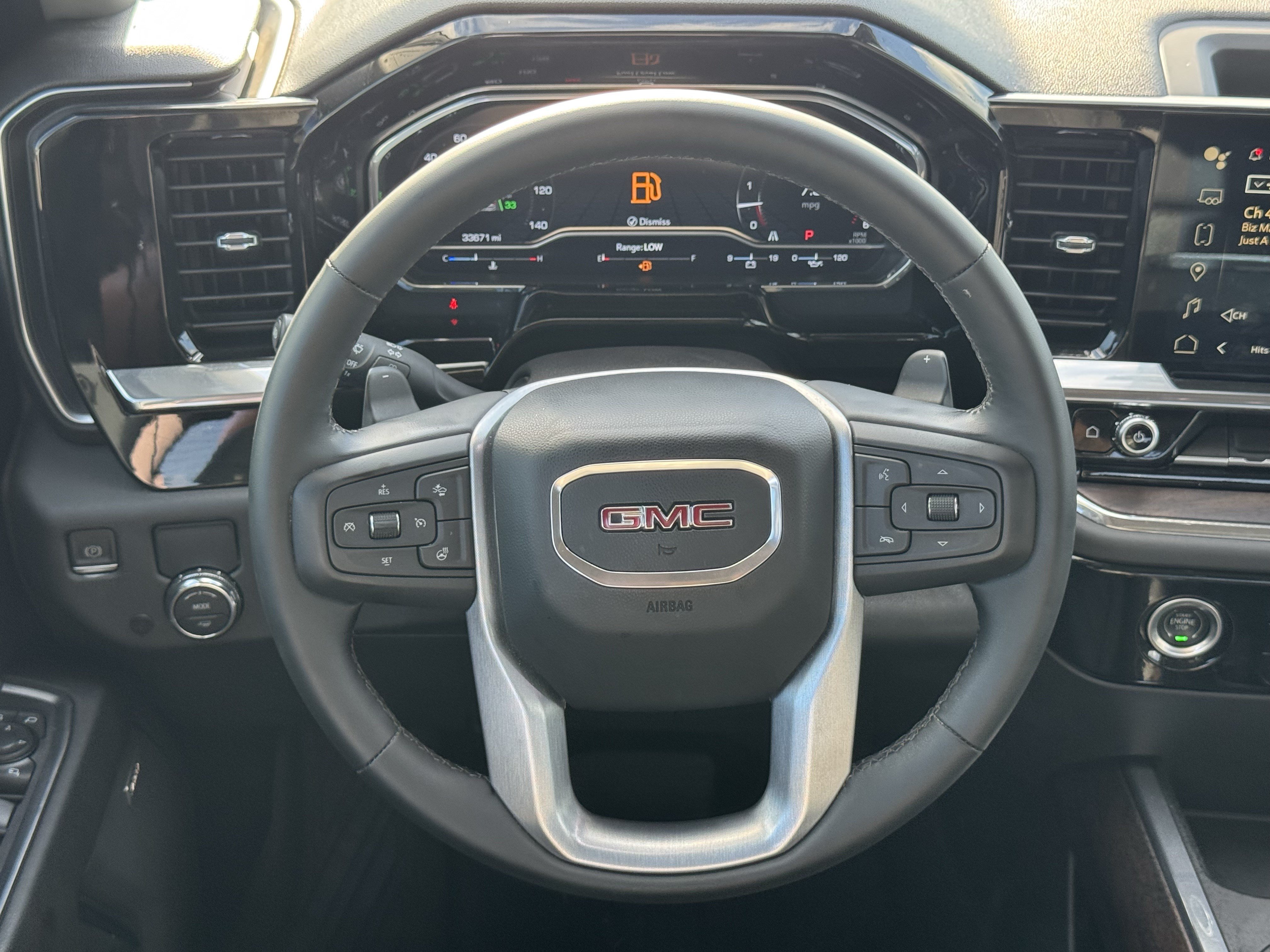 Used 2023 GMC Sierra 1500 SLT RWD image 12