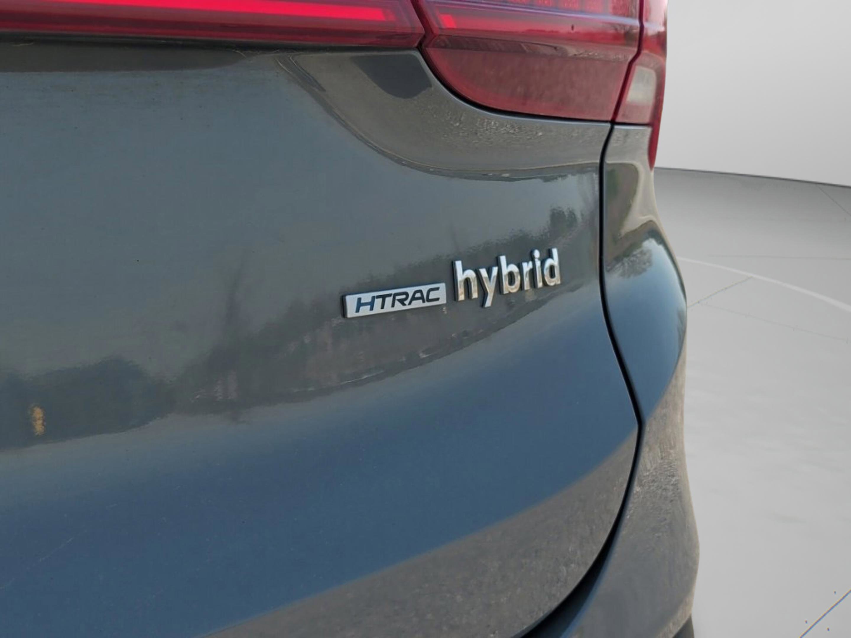 Used 2023 Hyundai Santa Fe Limited image 12