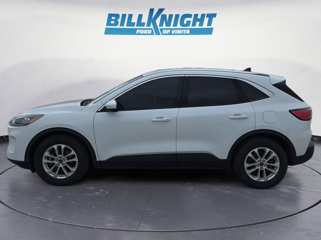 Used 2020 Ford Escape SE FWD image 2