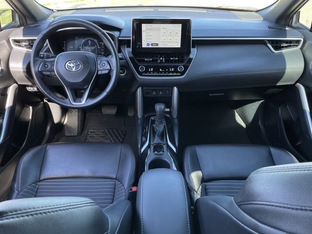 Used 2023 Toyota Corolla Cross XSE w/ Convenience Package image 10