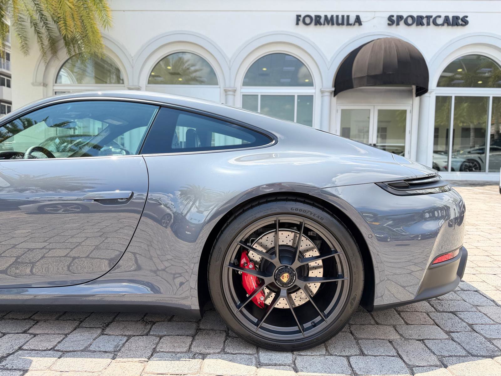 Used 2026 Porsche 911 Carrera 4 GTS AWD/4WD image 25