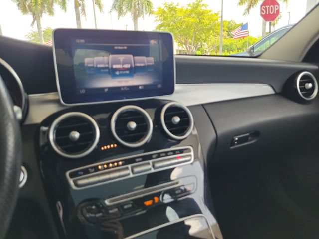 Used 2016 Mercedes-Benz C 300 Sedan image 27
