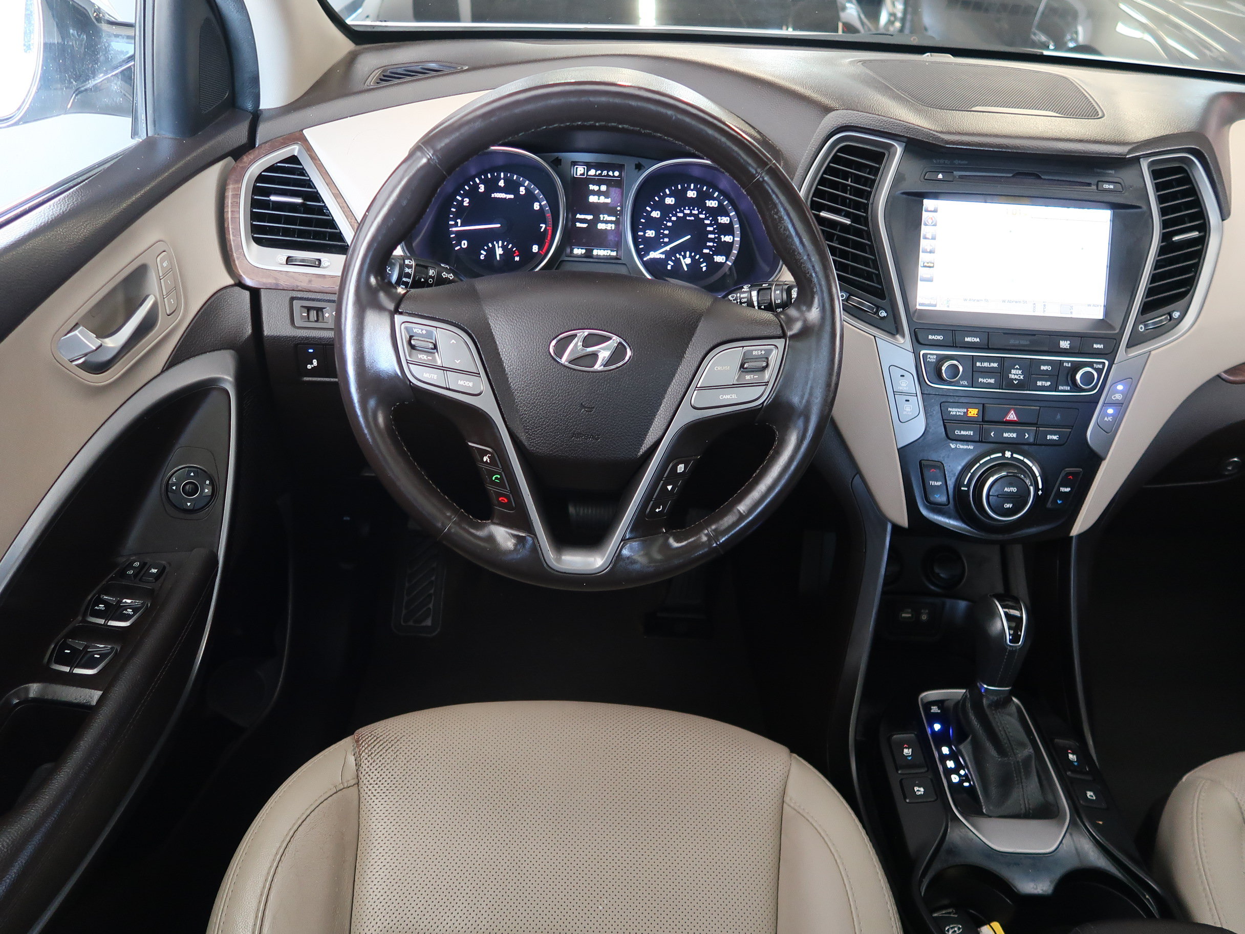Used 2018 Hyundai Santa Fe Sport w/ 2.4L Tech Package 04 FWD image 14