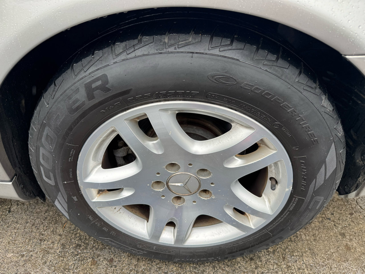 Used 2005 Mercedes-Benz E 320 4MATIC Sedan image 15