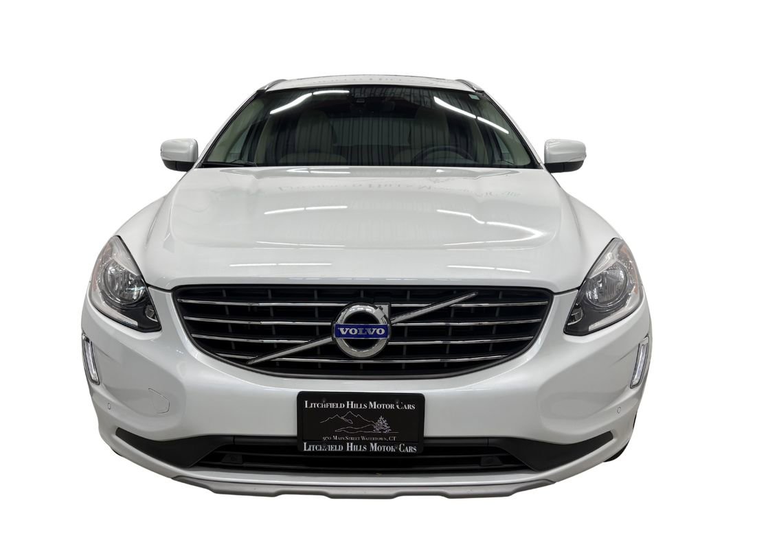 Used 2016 Volvo XC60 T5 Premier w/ Proximity Package AWD/4WD image 8