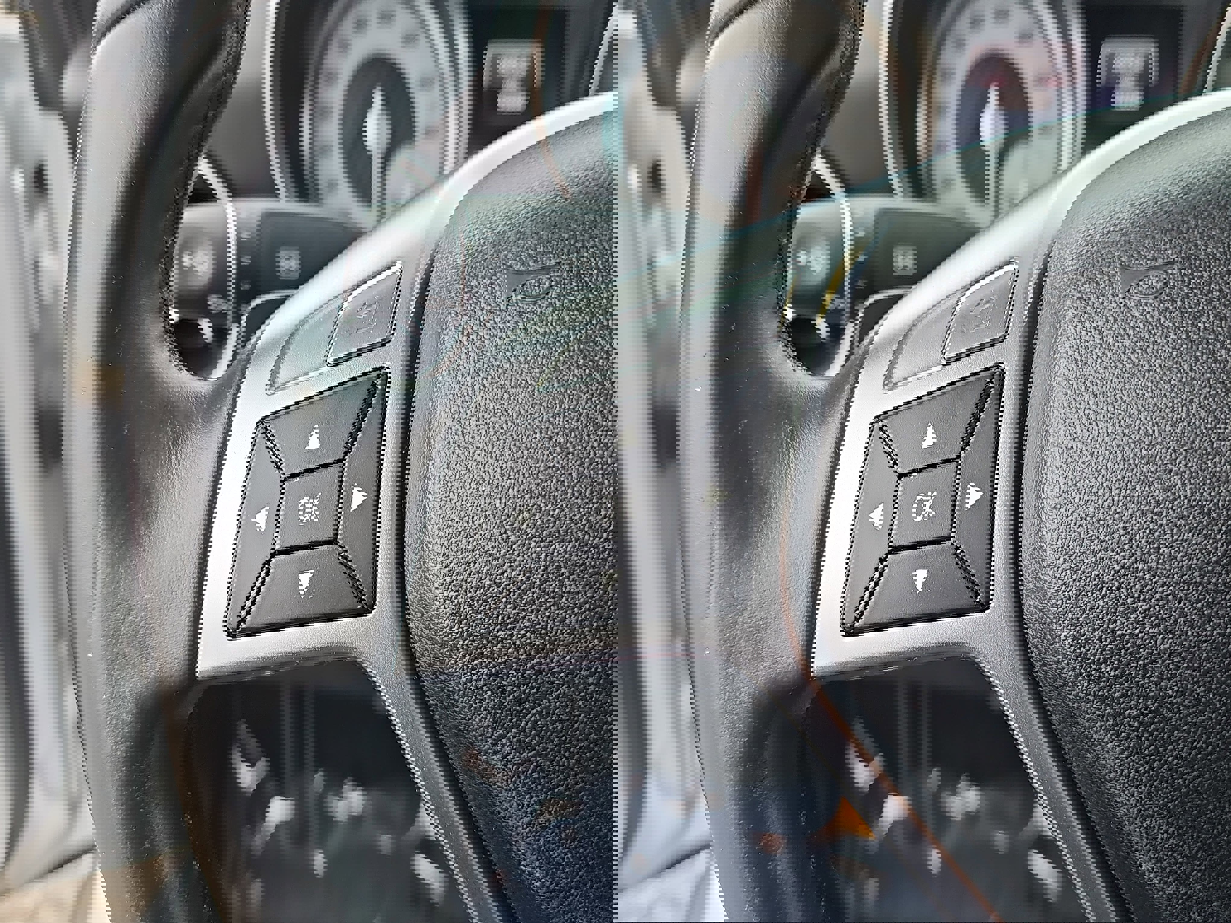 Used 2014 Mercedes-Benz SLK 350 image 14