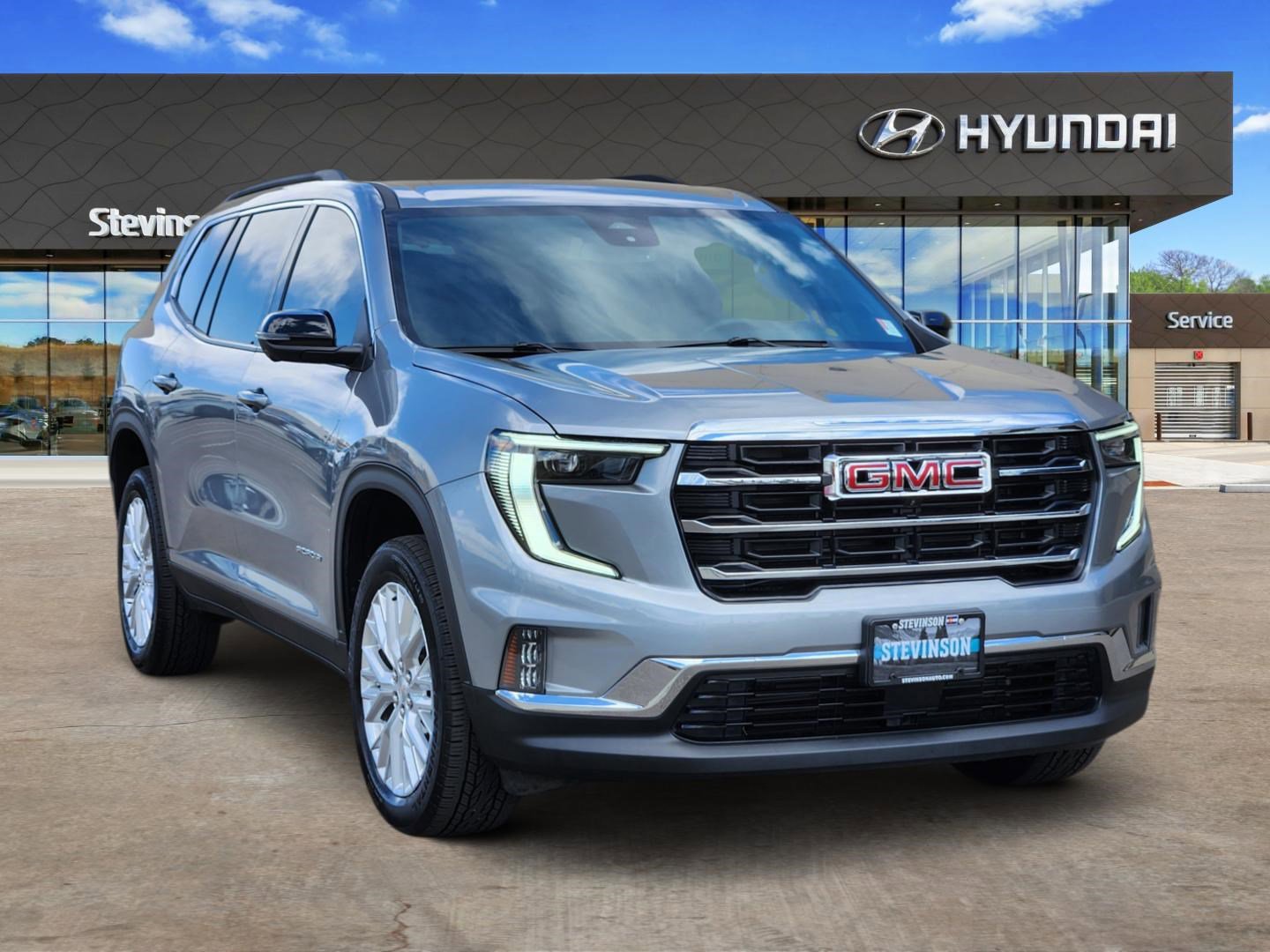 Used 2024 GMC Acadia Elevation w/ Luxury Package image 5