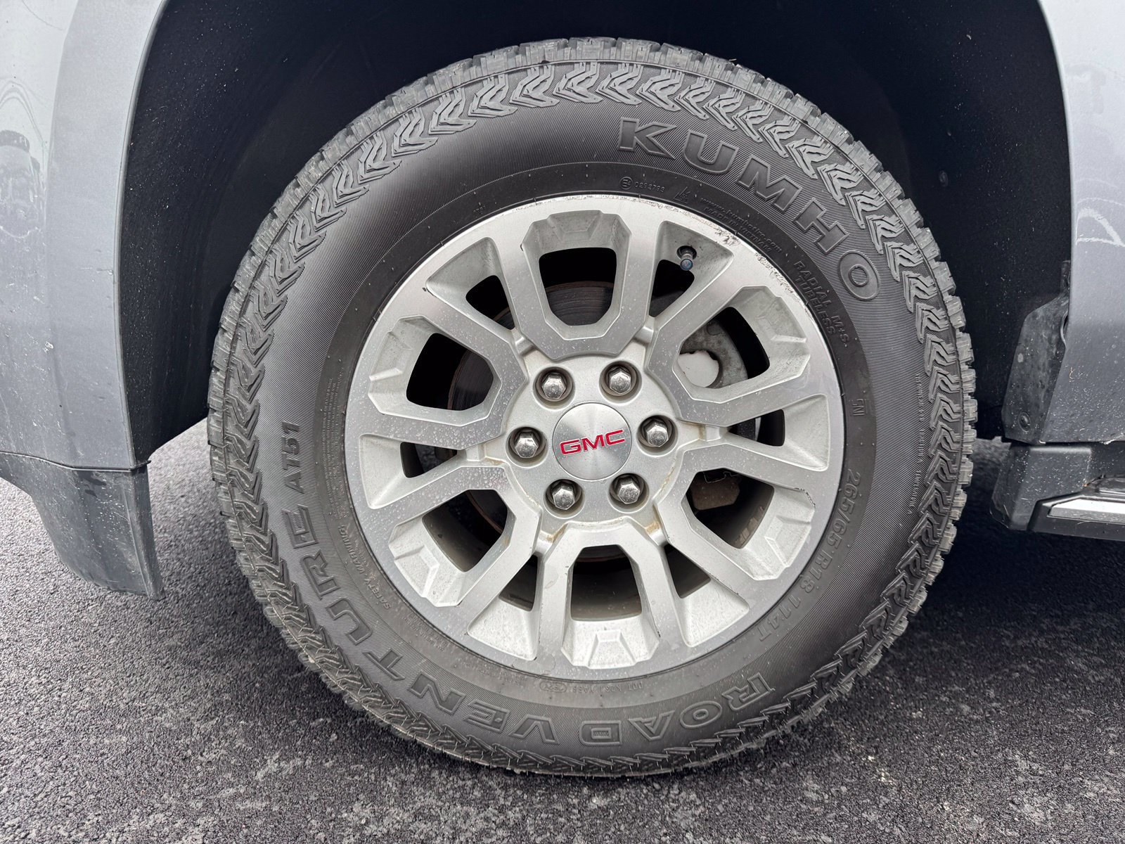 Used 2018 GMC Yukon XL SLT AWD/4WD image 10