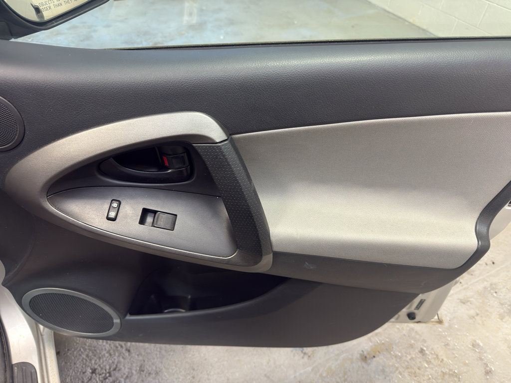 Used 2012 Toyota RAV4 FWD w/ Value Pkg image 20