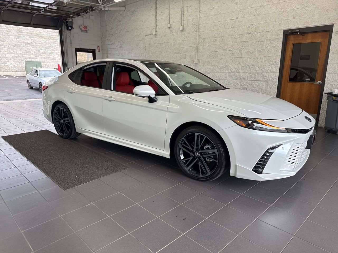 Used 2025 Toyota Camry XSE w/ Premium Plus Package